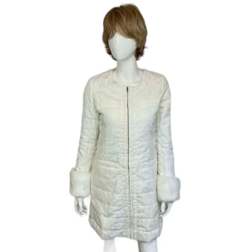 NEW Cecil McBee Japan White Floral Lace Zip Up Jacket with Faux Fur Cuff Size S